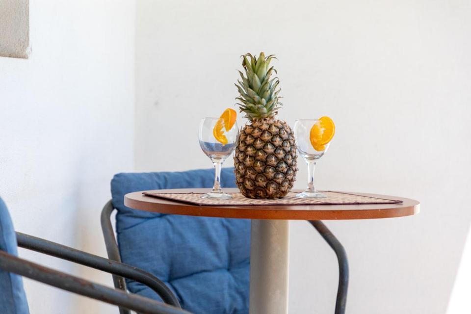 Sunny Grapes Apartments Budva Chambre photo