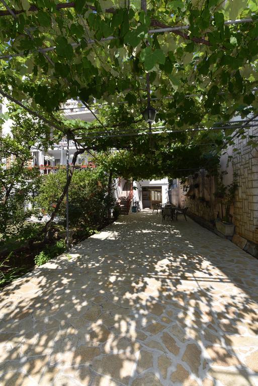 Sunny Grapes Apartments Budva Extérieur photo